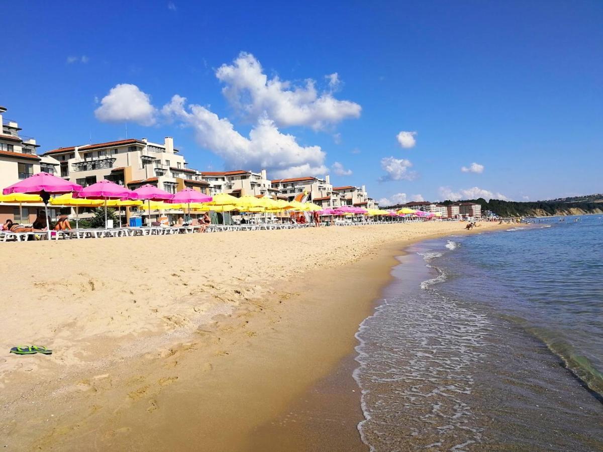 Апартаменти Атеа На Плажа - Apartments Atea On The Beach Obsor Exterior foto